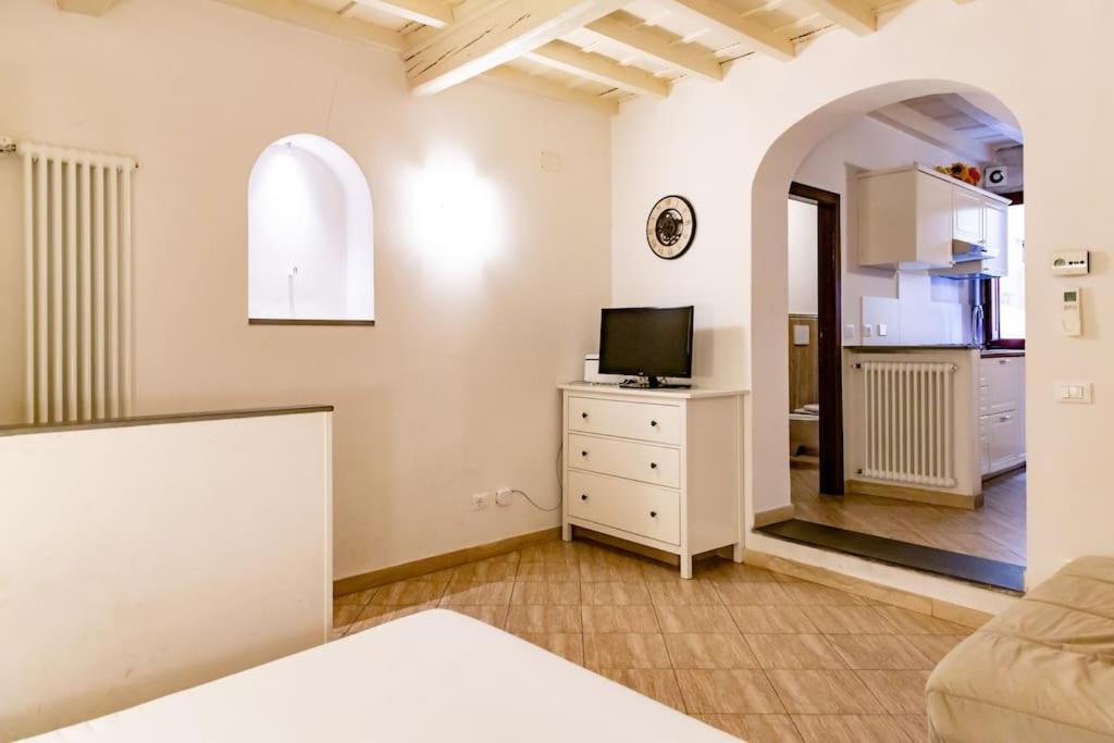 Lovely Portion Of Property Few Steps From Basilica Santa Croce Флоренція Екстер'єр фото